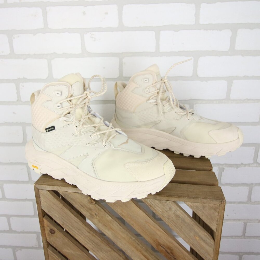 Hoka Anacapa Mid GTX Gore-tex Boots Womens 10.5 Eggnog Beige Hiking Trail Vibram